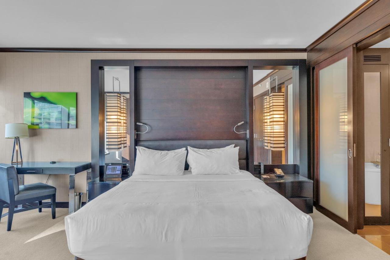 Vdara Studio Suite 011 Pool View Free Valet Parking ラスベガス エクステリア 写真
